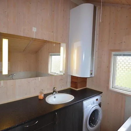 Tatil Evi 4 Bedroom Nice Home In Idestrup *