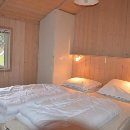 4 Bedroom Nice Home In Idestrup